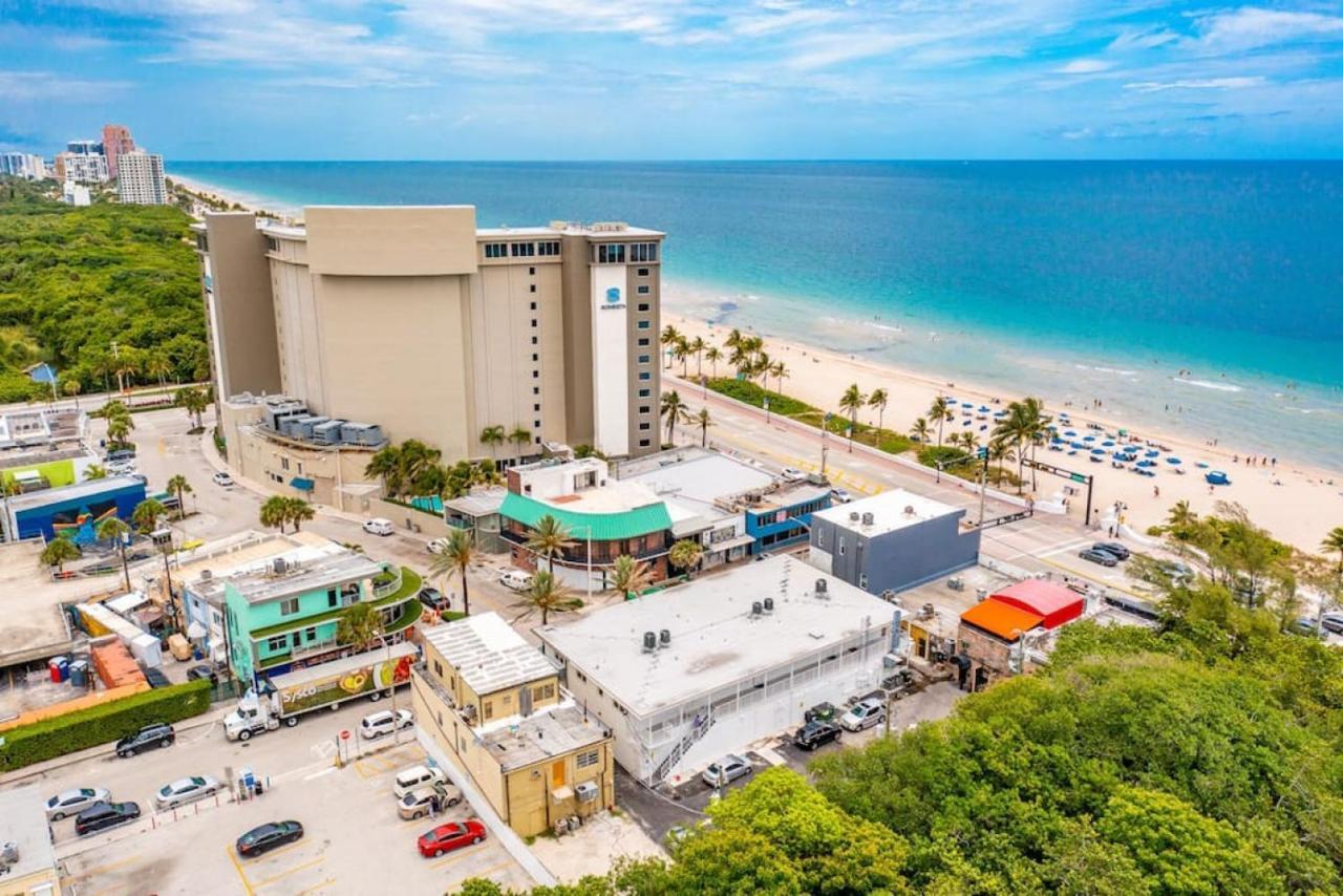 The Purple Pelican Beachfront With Ocean Balcony Unit 3 Fort Lauderdale Dış mekan fotoğraf