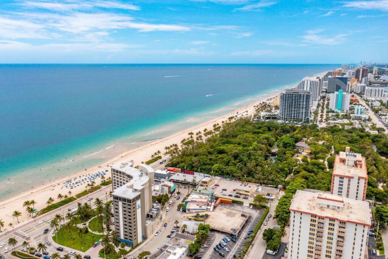 The Purple Pelican Beachfront With Ocean Balcony Unit 3 Fort Lauderdale Dış mekan fotoğraf